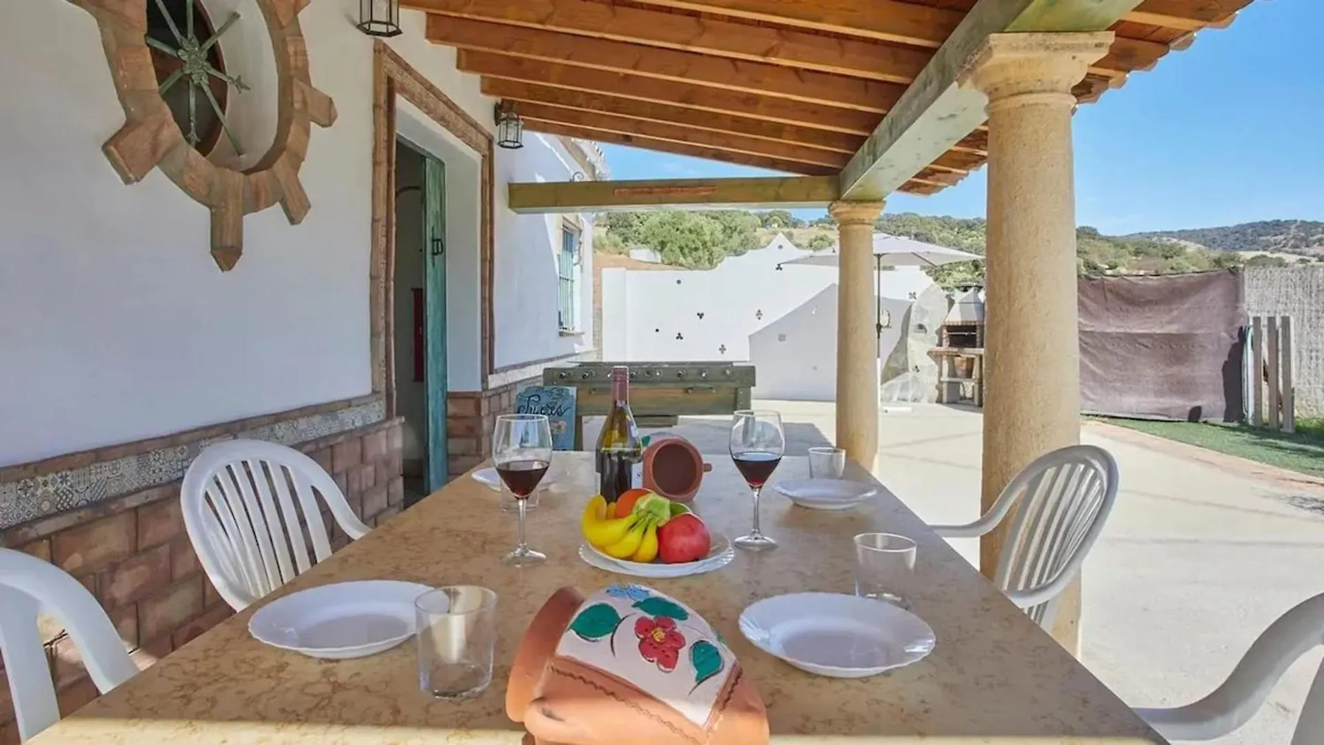Luxurious Villa In Prado Del Rey With Pool